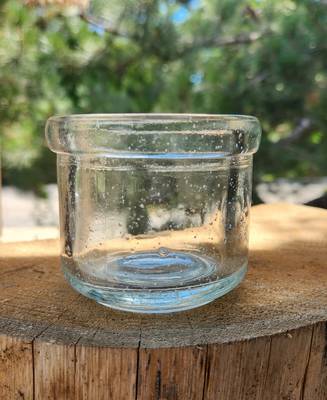 Heavy votive candle holder