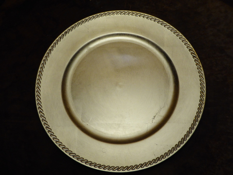 Gold Charger Plates (Acrylic)